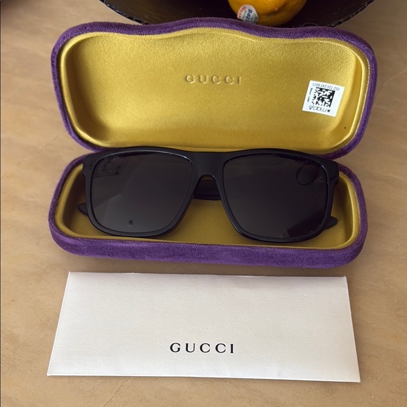 Men’s Gucci sunglasses- modello style - Picture 1 of 8